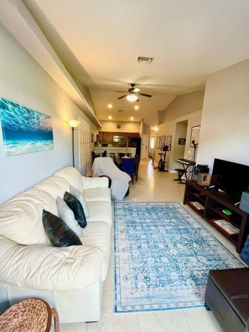 Debbie'S 3-Bedroom Apartment In A Duplex Cape Coral Eksteriør billede